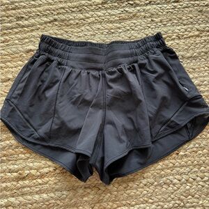 Lululemon Hotty Hots 2.5in Black
